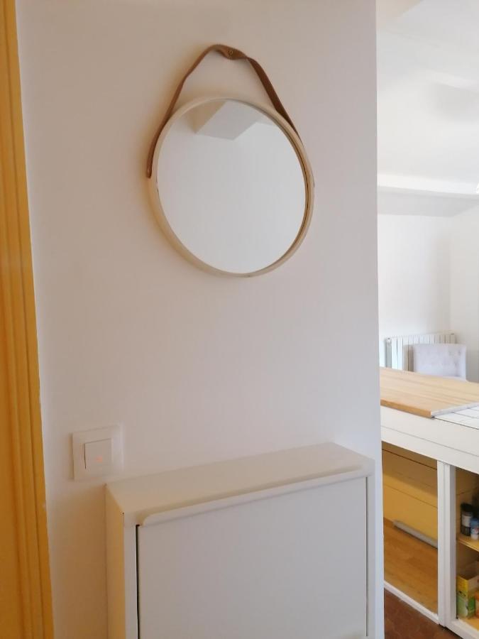Studio Avec Balcon Au Pied Du Rocher D'Aiguilhe Apartment Le Puy-en-Velay Exterior photo